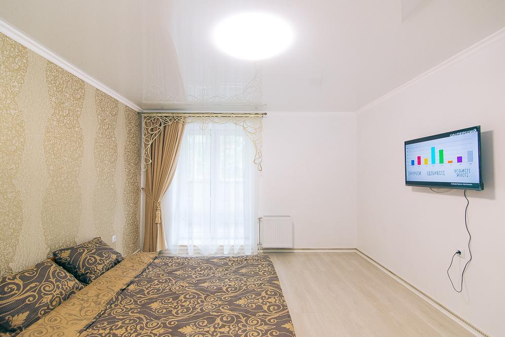 Vip Apartmen Sumy Exterior foto